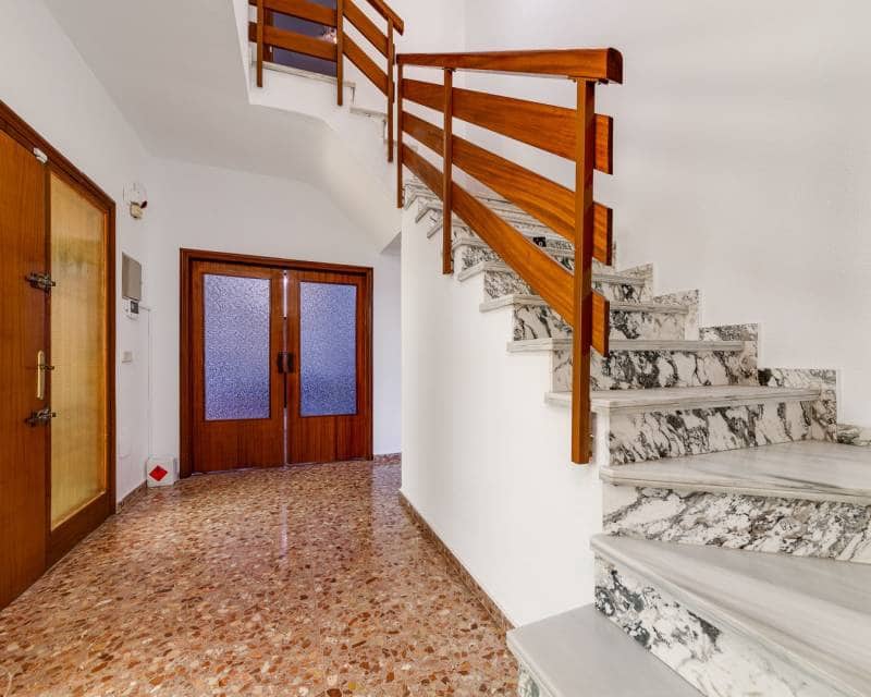 4 soveværelse Villa til salg i La Mata med garage - € 850.000 (Ref: 9473430)