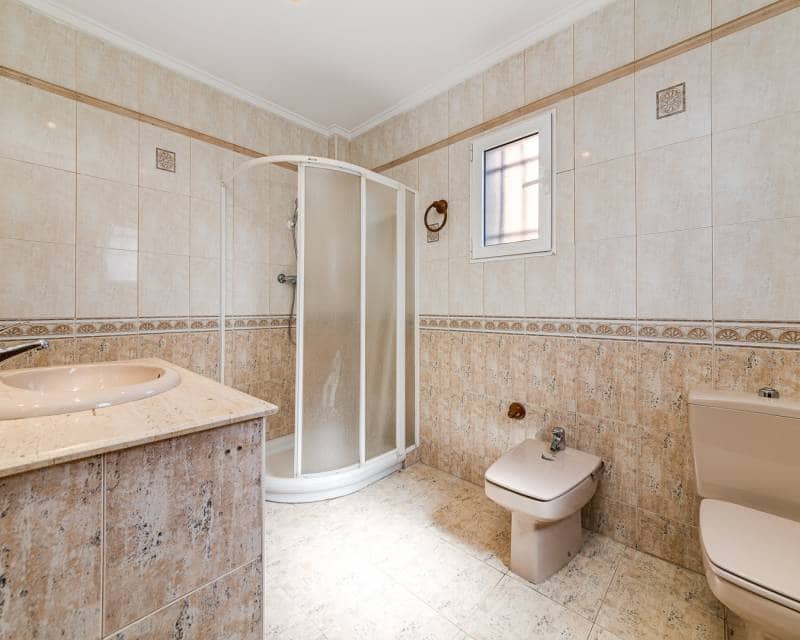 4 soveværelse Villa til salg i La Mata med garage - € 850.000 (Ref: 9473430)