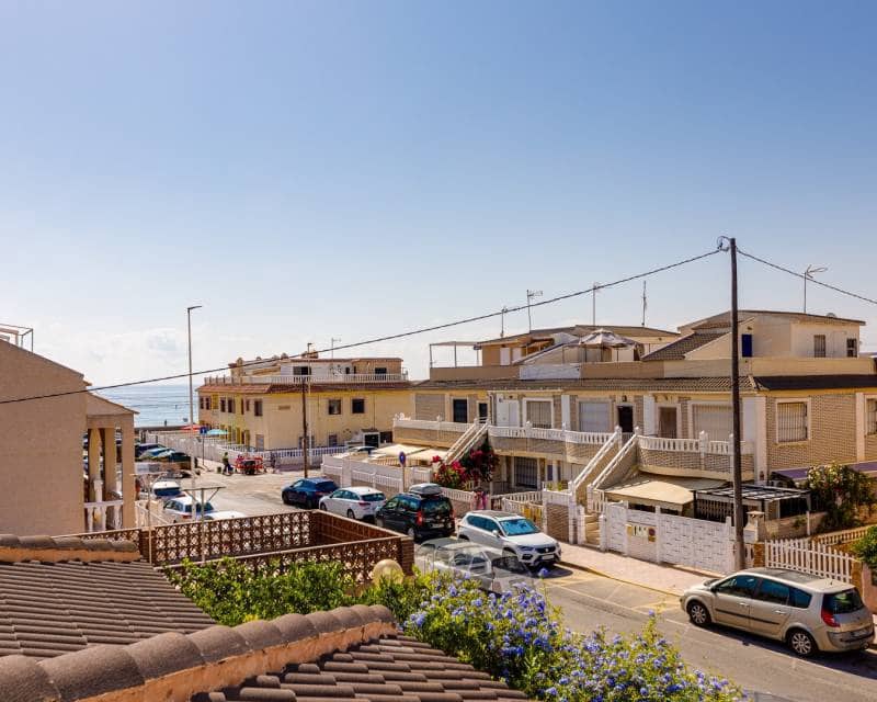 4 soveværelse Villa til salg i La Mata med garage - € 850.000 (Ref: 9473430)
