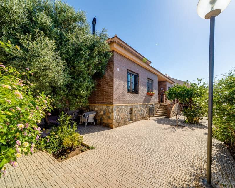 4 soveværelse Villa til salg i La Mata med garage - € 850.000 (Ref: 9473430)