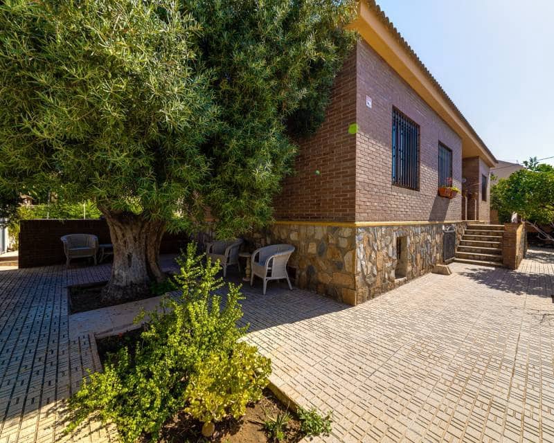 4 soveværelse Villa til salg i La Mata med garage - € 850.000 (Ref: 9473430)