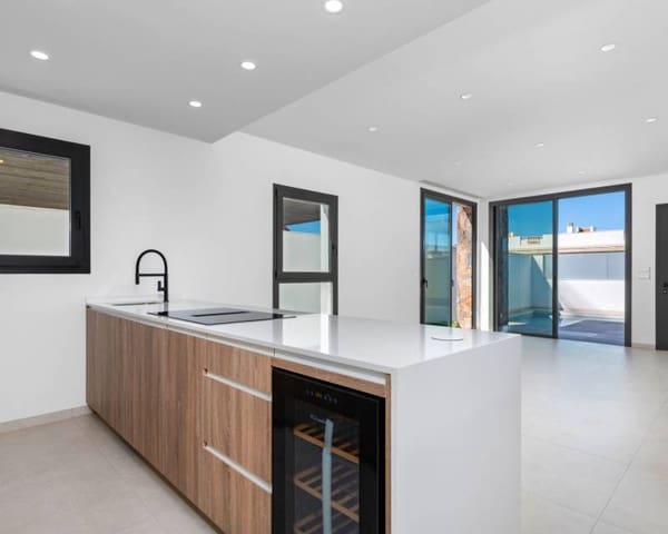 3 sovrum Hus till salu i Pilar de la Horadada ciudad, Pilar de la Horadada med pool garage - 339 000 € (Ref: 9473569)