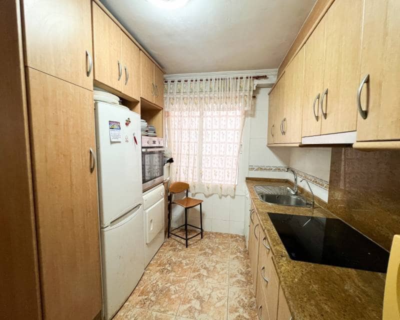 3 bedroom Beach Apartment for sale in Guardamar del Segura - € 245,000 (Ref: 9481640)