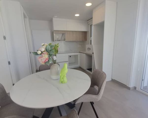 1 makuuhuone Kattohuoneisto myytävänä paikassa Playa de los Locos, Torrevieja mukana uima-altaan - 425 000 € (Ref: 9483196)