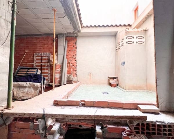 Erhverv til salg i Guardamar Playa, Guardamar del Segura - € 190.000 (Ref: 9484084)