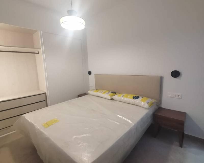 2 slaapkamer Appartement te koop in Torrevieja met zwembad - € 249.000 (Ref: 9484086)