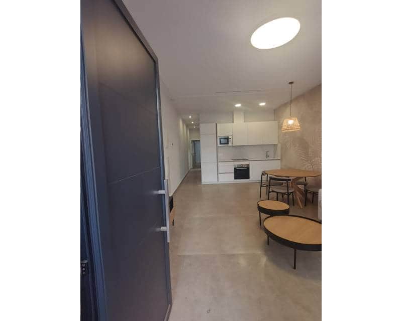 2 slaapkamer Appartement te koop in Torrevieja met zwembad - € 249.000 (Ref: 9484086)