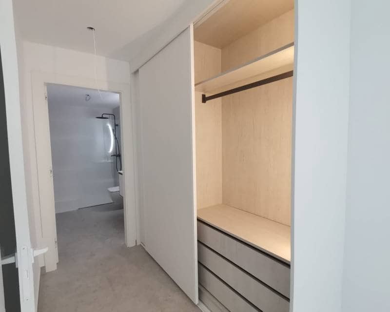 3 bedroom Apartment for sale in Torrevieja - € 350,000 (Ref: 9484966)