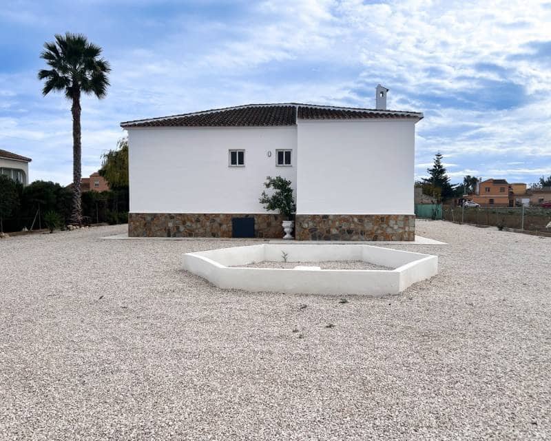 4 bedroom Finca/Country House for sale in Dolores with pool garage - € 560,000 (Ref: 9484967)