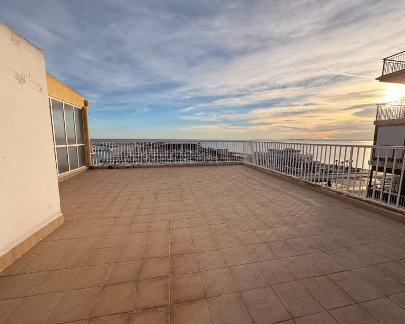 3 slaapkamer Penthouse te koop in Santa Pola met garage - € 800.000 (Ref: 9495592)