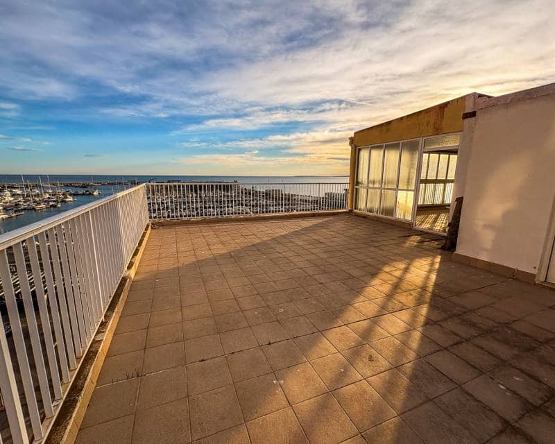 3 slaapkamer Penthouse te koop in Santa Pola met garage - € 800.000 (Ref: 9495592)