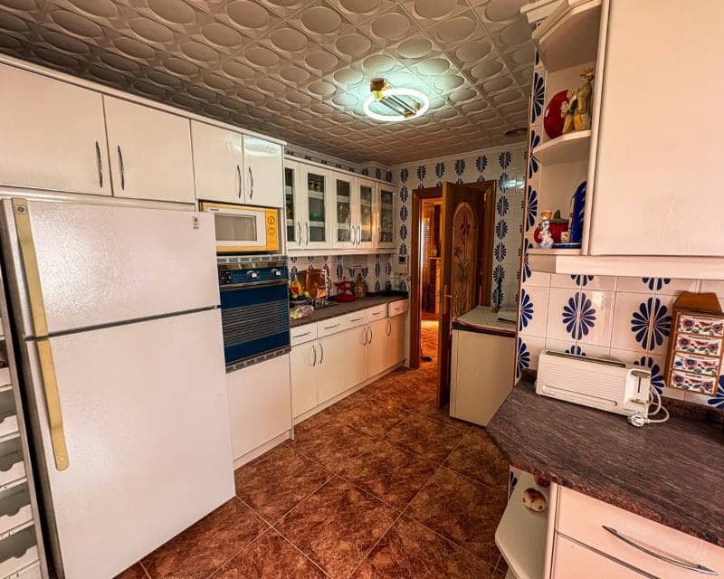 3 slaapkamer Penthouse te koop in Santa Pola met garage - € 800.000 (Ref: 9495592)