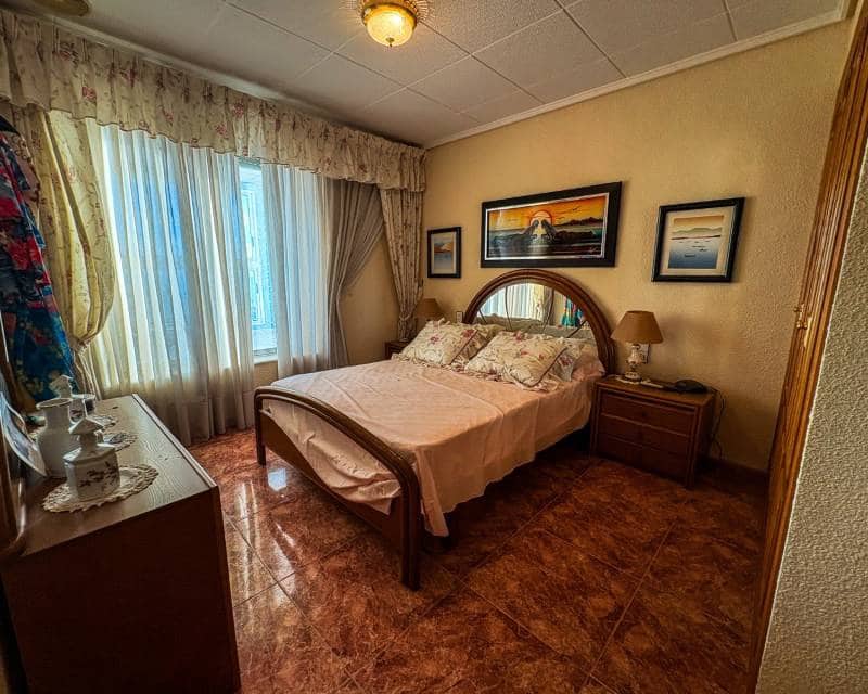 3 slaapkamer Penthouse te koop in Santa Pola met garage - € 800.000 (Ref: 9495592)