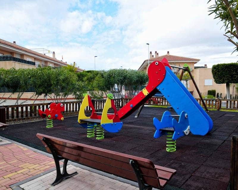 2 slaapkamer Appartement te koop in Gran Alacant met zwembad garage - € 280.000 (Ref: 9502976)