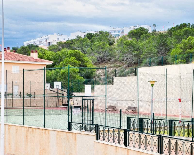 2 slaapkamer Appartement te koop in Gran Alacant met zwembad garage - € 280.000 (Ref: 9502976)