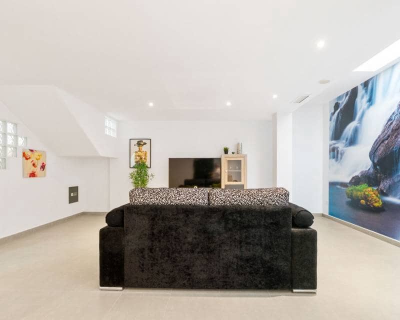 5 sypialnia Willa na sprzedaż w Aguas Nuevas z basenem - 439 000 € (Ref: 9506325)