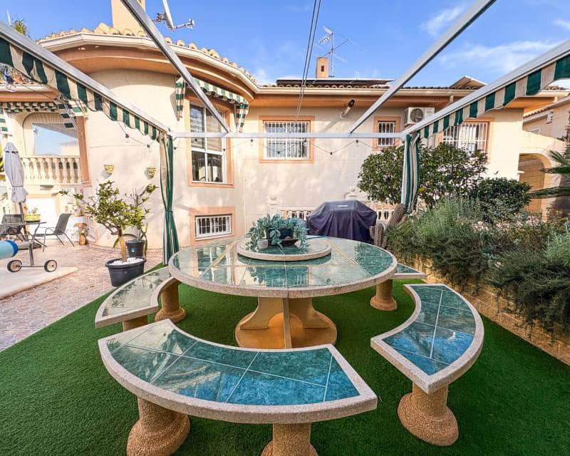 5 chambre Villa/Maison à vendre à Benijofar avec piscine garage - 498 000 € (Ref: 9510300)