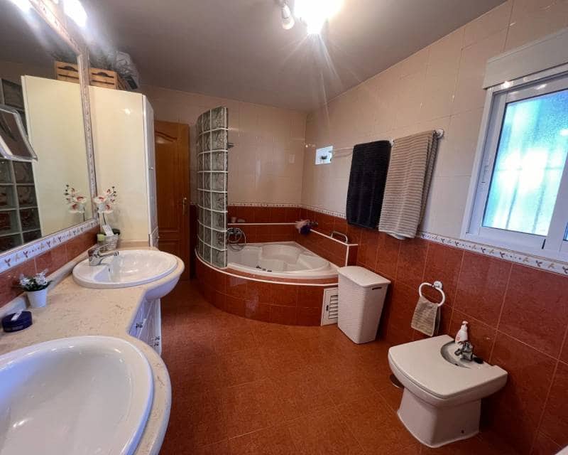 Finca/Casa Rural de 6 habitaciones en Alicante / Alacant ciudad en venta con piscina garaje - 659.500 € (Ref: 9510301)