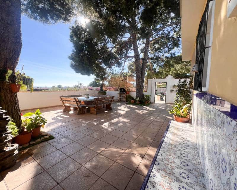 Finca/Casa Rural de 6 habitaciones en Alicante / Alacant ciudad en venta con piscina garaje - 659.500 € (Ref: 9510301)