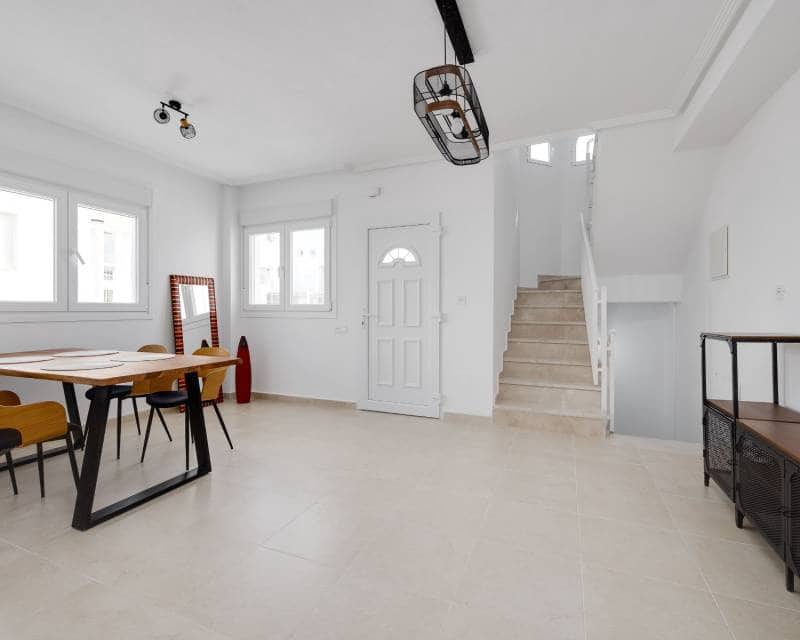 3 slaapkamer Huis te koop in San Fulgencio met zwembad garage - € 275.000 (Ref: 9511202)