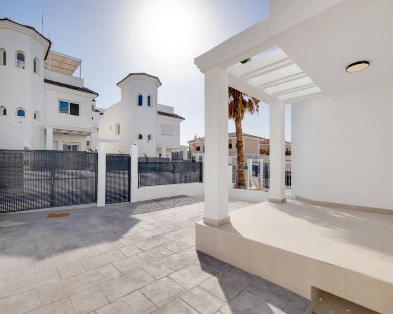 3 slaapkamer Huis te koop in San Fulgencio met zwembad garage - € 275.000 (Ref: 9511202)