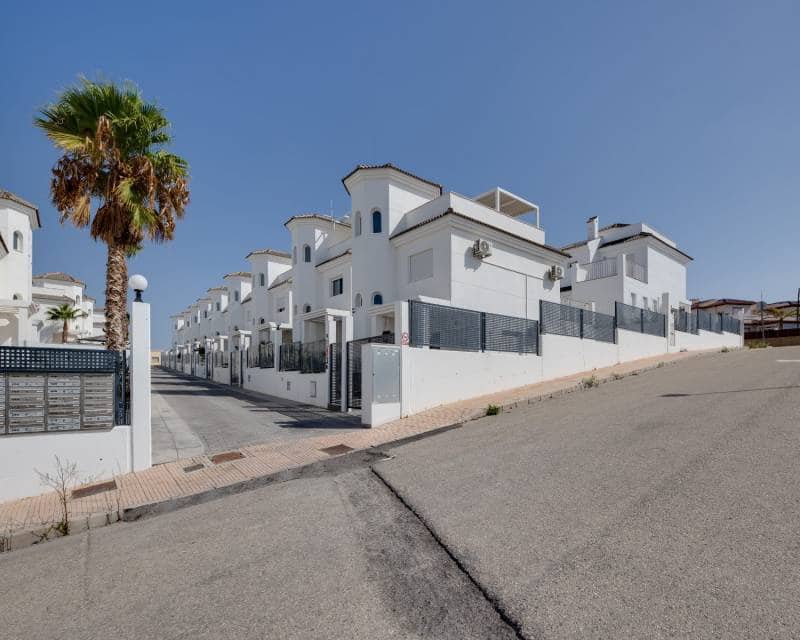 3 slaapkamer Huis te koop in San Fulgencio met zwembad garage - € 275.000 (Ref: 9511202)