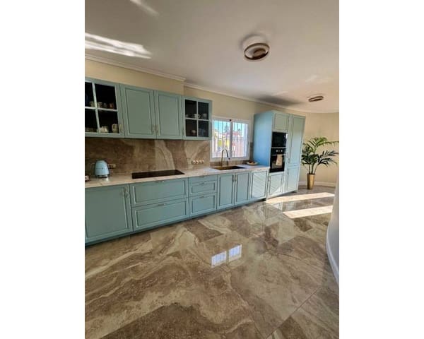 Chalet de 8 habitaciones en Ciudad Quesada, Rojales en venta con piscina garaje - 1.499.999 € (Ref: 9511317)