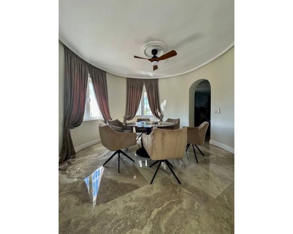 Chalet de 8 habitaciones en Ciudad Quesada, Rojales en venta con piscina garaje - 1.499.999 € (Ref: 9511317)