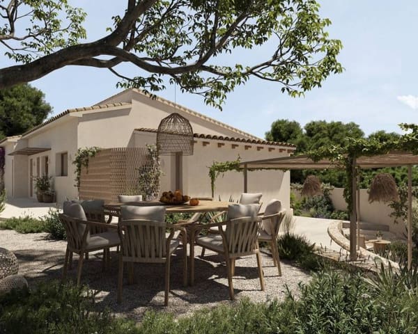 3 soveværelse Villa til salg i Benissa med swimmingpool - € 1.250.000 (Ref: 9516583)