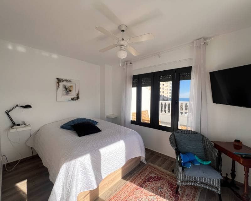 3 soveværelse Rækkehus til salg i Orihuela Costa med swimmingpool garage - € 695.000 (Ref: 9518014)