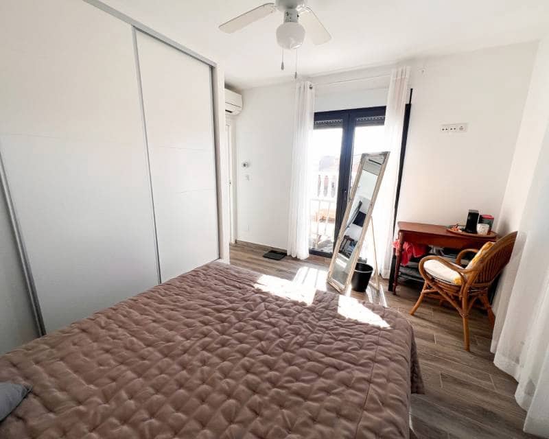 3 soveværelse Rækkehus til salg i Orihuela Costa med swimmingpool garage - € 695.000 (Ref: 9518014)