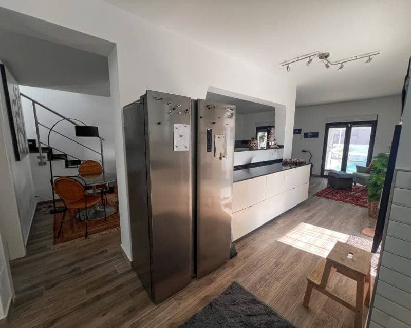 3 soveværelse Rækkehus til salg i Orihuela Costa med swimmingpool garage - € 695.000 (Ref: 9518014)