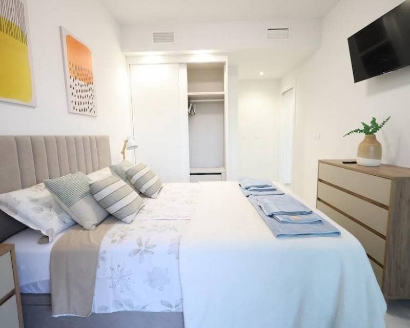 2 slaapkamer Appartement te koop in Orihuela Costa met zwembad - € 368.000 (Ref: 9521663)