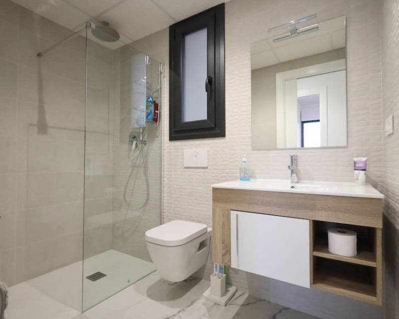 2 slaapkamer Appartement te koop in Orihuela Costa met zwembad - € 368.000 (Ref: 9521663)