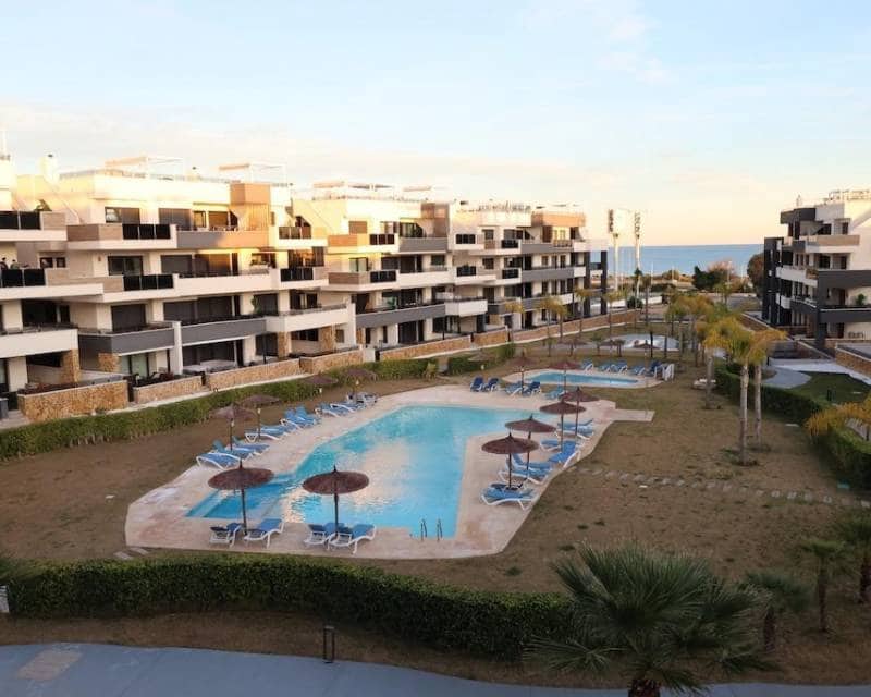 2 slaapkamer Appartement te koop in Orihuela Costa met zwembad - € 368.000 (Ref: 9521663)