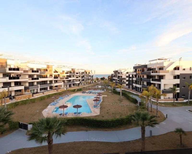 2 slaapkamer Appartement te koop in Orihuela Costa met zwembad - € 368.000 (Ref: 9521663)
