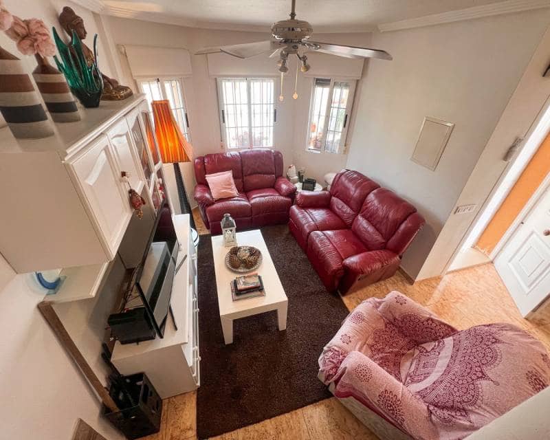 2 quarto Moradia para venda em El Raso com piscina - 247 000 € (Ref: 9523660)