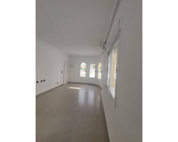 2 soverom Villa til salgs i Lo Crispin, Algorfa med svømmebasseng garasje - € 249 000 (Ref: 9535196)