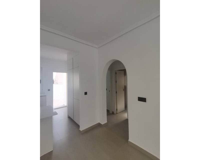 2 soverom Villa til salgs i Lo Crispin med svømmebasseng garasje - € 249 000 (Ref: 9535196)