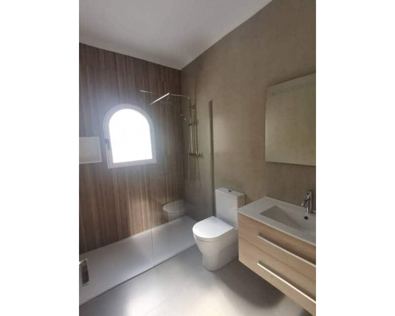 2 soverom Villa til salgs i Lo Crispin med svømmebasseng garasje - € 249 000 (Ref: 9535196)