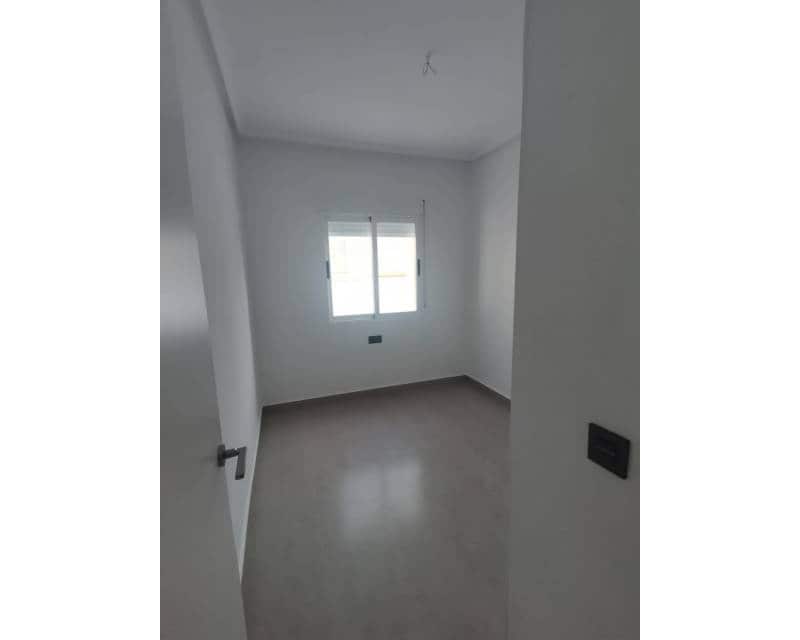 2 soverom Villa til salgs i Lo Crispin med svømmebasseng garasje - € 249 000 (Ref: 9535196)