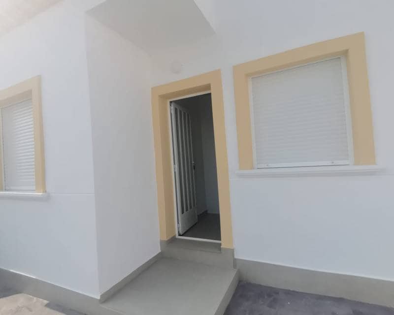 2 soverom Villa til salgs i Lo Crispin med svømmebasseng garasje - € 249 000 (Ref: 9535196)