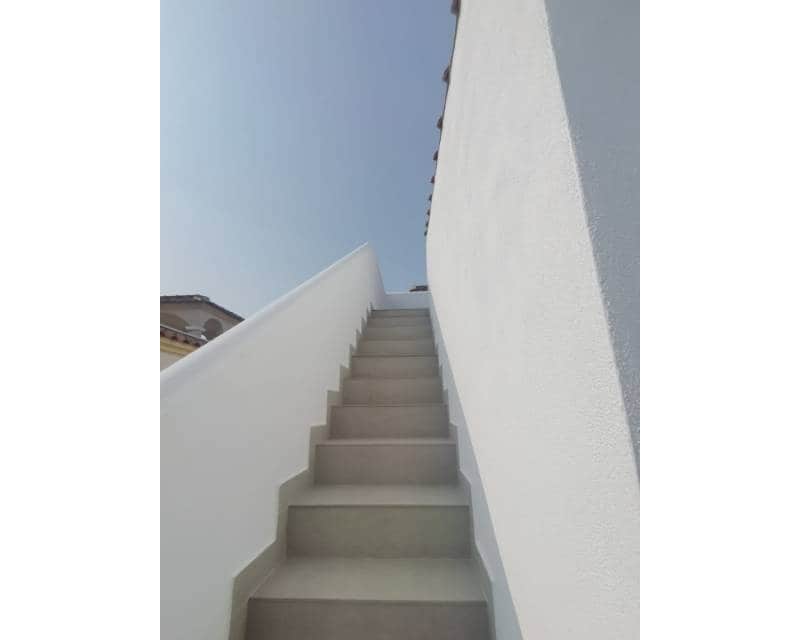 2 soverom Villa til salgs i Lo Crispin med svømmebasseng garasje - € 249 000 (Ref: 9535196)