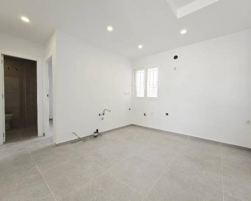 2 sypialnia Penthouse na sprzedaż w Torrevieja - 234 000 € (Ref: 9535198)