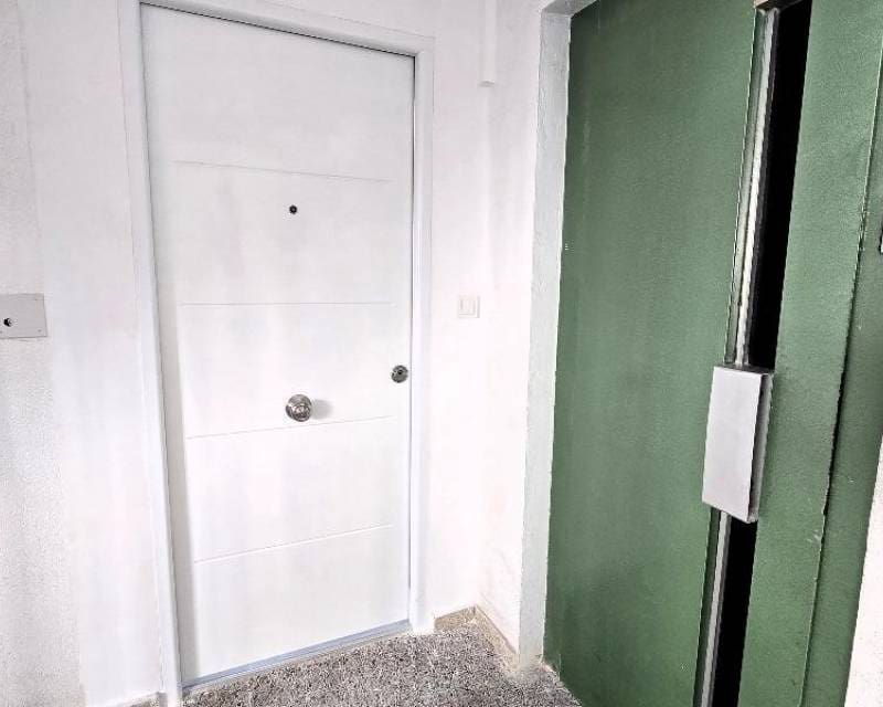 2 sypialnia Penthouse na sprzedaż w Torrevieja - 234 000 € (Ref: 9535198)