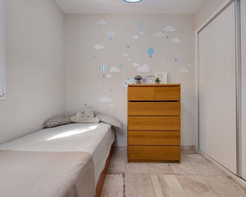 3 Zimmer Villa zu verkaufen in Torrevieja mit Garage - 250.000 € (Ref: 9542707)