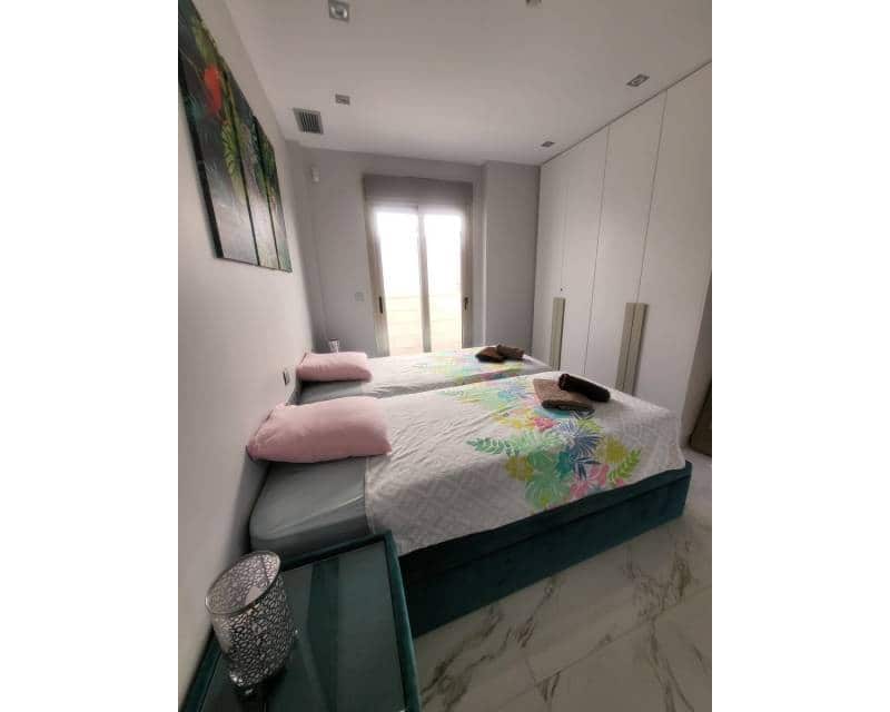 3 sypialnia Willa na sprzedaż w Villamartin z basenem - 400 000 € (Ref: 9544568)