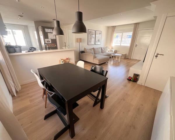 3 quarto Moradia em Banda para venda em Parque Acuático - Sector 25, Torrevieja com piscina garagem - 399 900 € (Ref: 9544569)