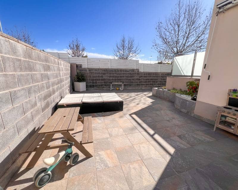 3 quarto Moradia em Banda para venda em Torrevieja com piscina garagem - 399 900 € (Ref: 9544569)