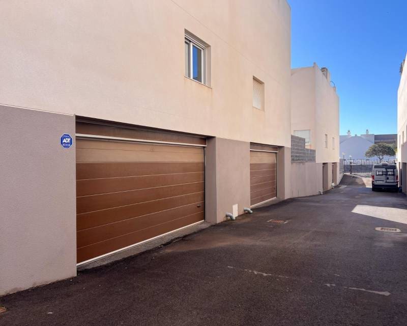 3 quarto Moradia em Banda para venda em Torrevieja com piscina garagem - 399 900 € (Ref: 9544569)